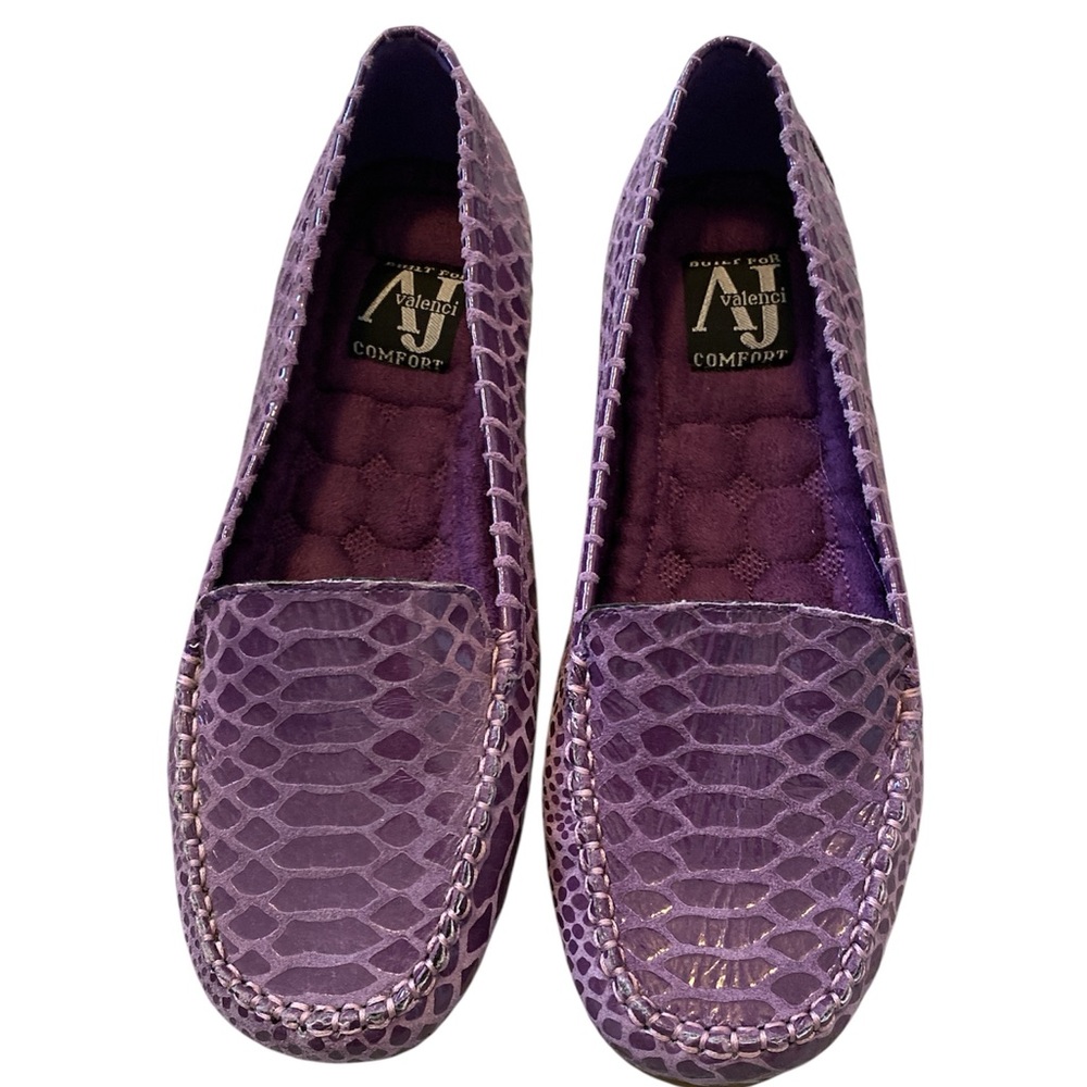 Aj Valenci Purple Snake, embossed pattern on leather, Women's Loafers
